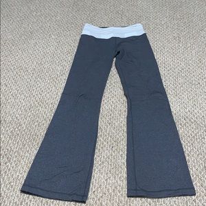 Lulu lemon boot cut yoga pants